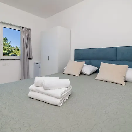 Einzigartiges Studio-apartment Mit Malerischem Meerblick *