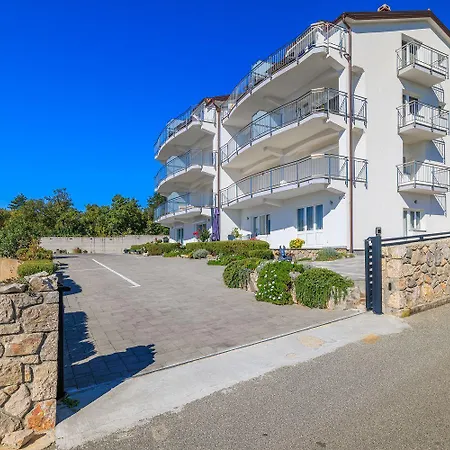 Apartman Einzigartiges Studio-apartment Mit Malerischem Meerblick
