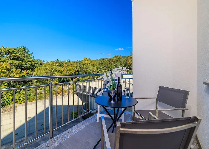 Lejlighed Einzigartiges Studio-apartment Mit Malerischem Meerblick