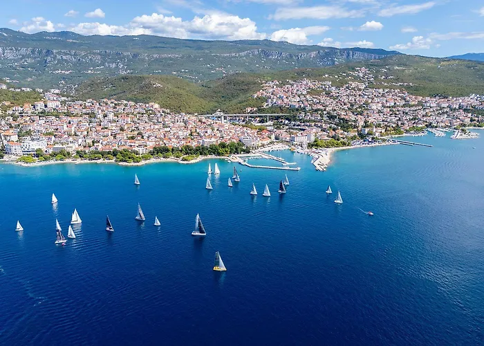 Einzigartiges Studio-apartment Mit Malerischem Meerblick
